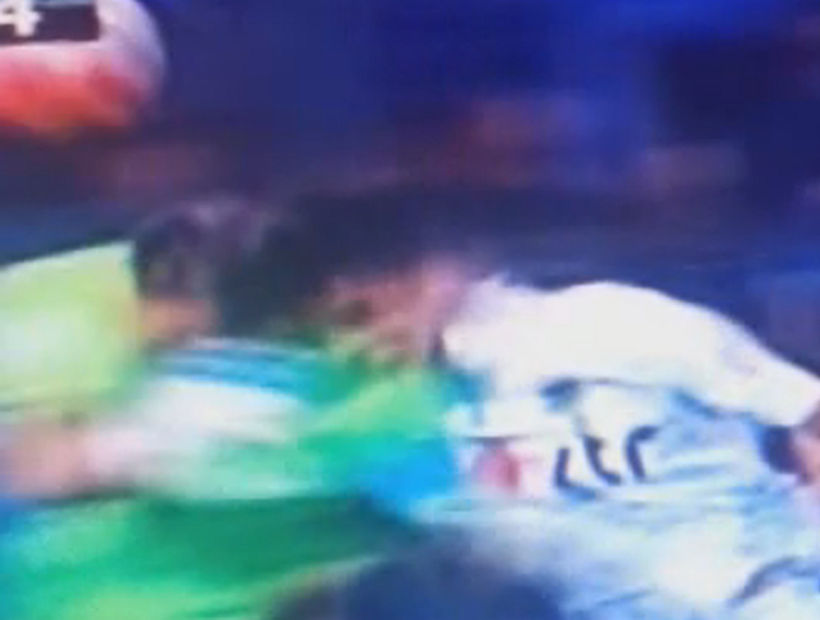 El brutal choque que noqueó a un defensa de O'Higgins ante Deportes Iquique