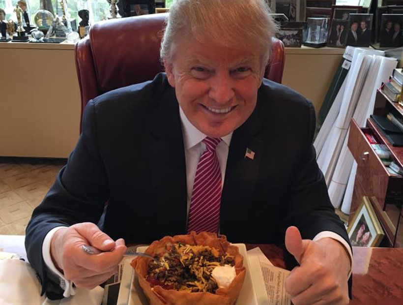 Donald Trump celebró fiesta nacional mexicana comiendo tacos