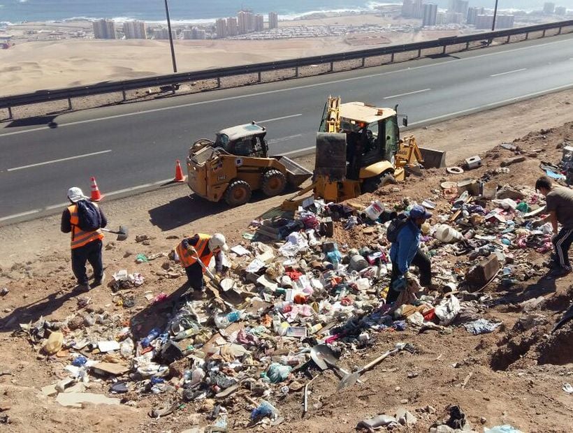 Retiran M S De Toneladas De Basura En Operativo En Tomas Y Ruta A