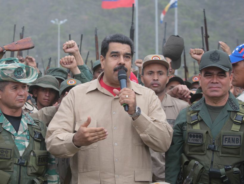 Nicolás Maduro: "Hay que prepararse para una invasión"