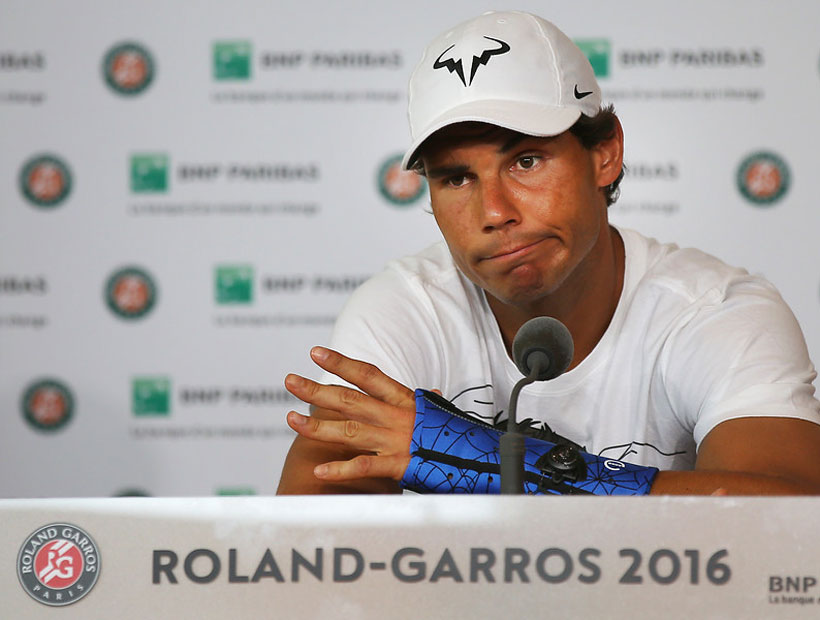 Rafael Nadal anunció su retiro de Roland Garros por una lesión en la muñeca