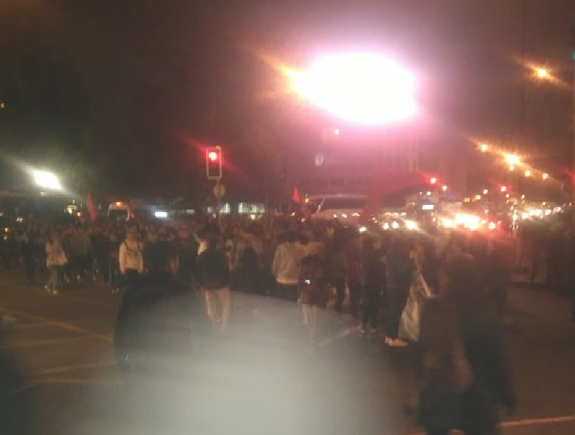 Marcha de estudiantes de la Unab provoca cortes en la Alameda