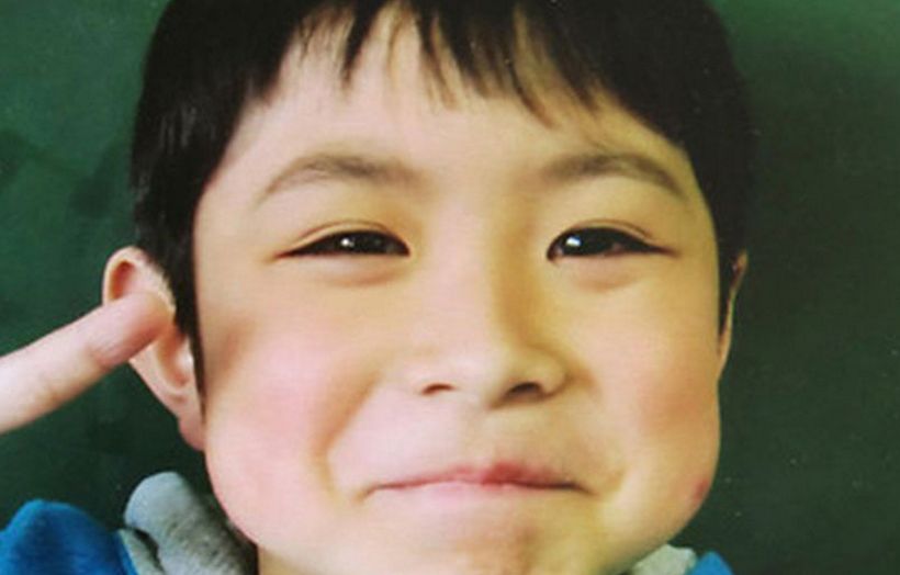 Niño japonés abandonado en un bosque por sus padres caminó 10 kilómetros y perdió dos kilos