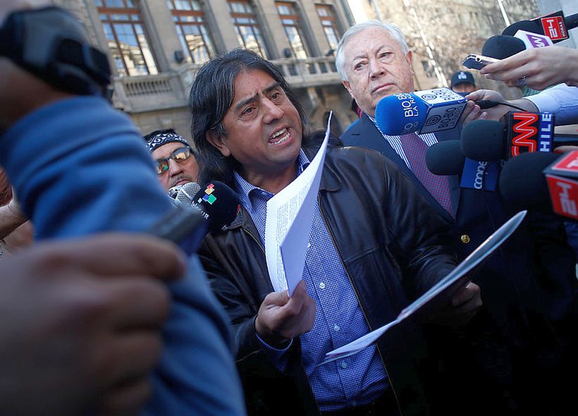 Aucán Huilcamán anunció su candidatura senatorial y se fue en picada contra Burgos