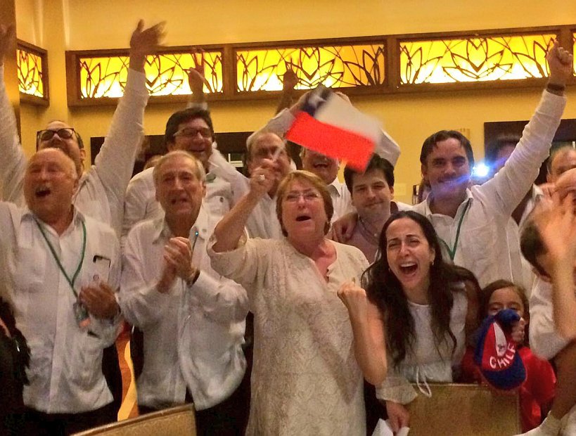 Bachelet celebró en Panamá el nuevo título de la Roja