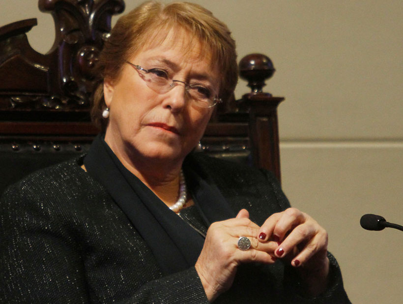 Bachelet expresó su consternación por la matanza en Francia