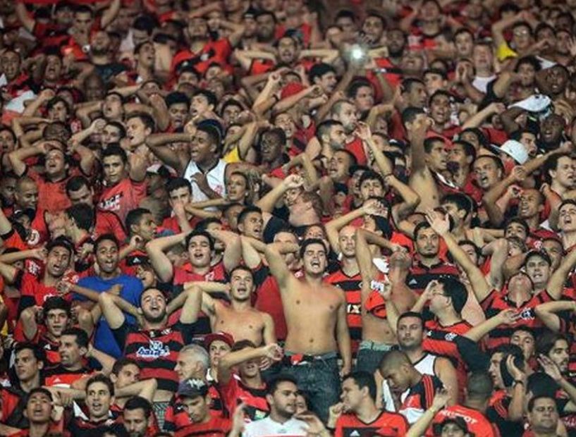 Una pelea entre hinchas dejó un muerto antes del clásico Flamengo-Botafogo en Brasil