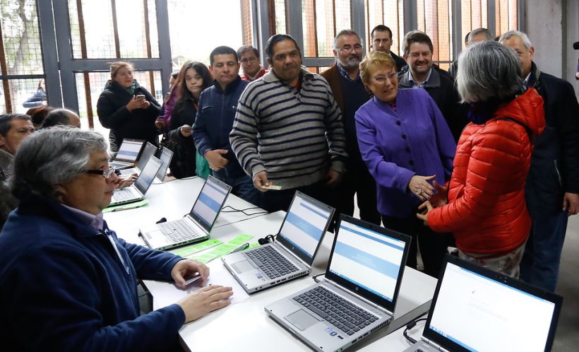 Bachelet insistió en el llamado a participar en los Cabildos Provinciales
