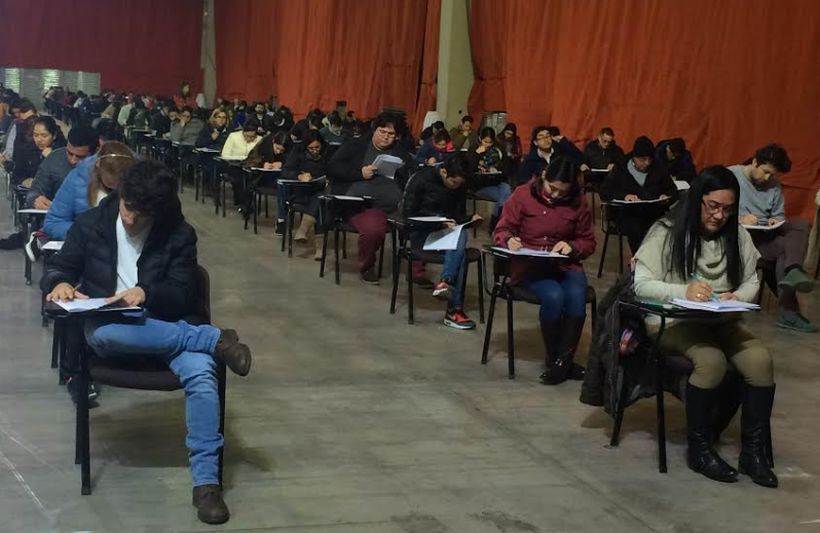 Seis de cada diez médicos titulados fuera de Chile reprobaron test Eunacom de julio Seis de cada diez médicos titulados fuera de Chile reprobaron test Eunacom de julio