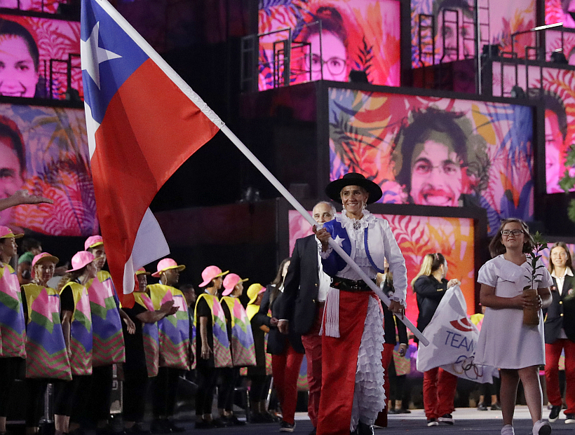 Así fue el entusiasta paso de Chile en la inauguración de Río 2016