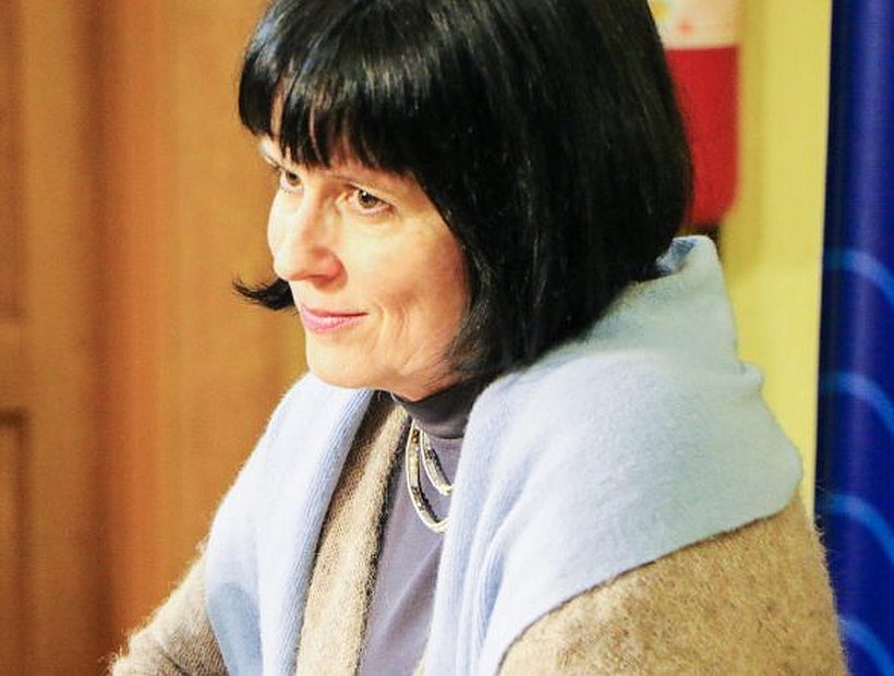 Rectora de la U. de Aysén dijo que desconoce resolución de Contraloría que visa su destitución