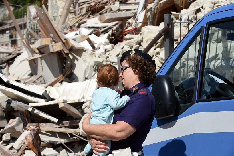 Al menos 38 muertos tras el terremoto en el centro de Italia