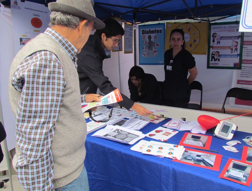 Con feria informativa Red de Salud de Arica promueve la prevención de ...