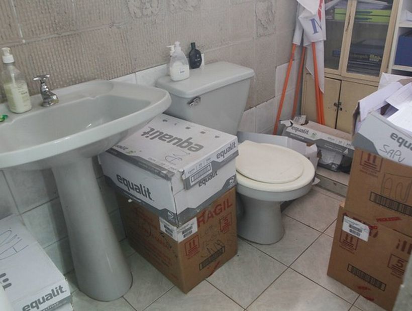 En consultorio de Arica atienden hasta en baños En consultorio de Arica atienden hasta en baños