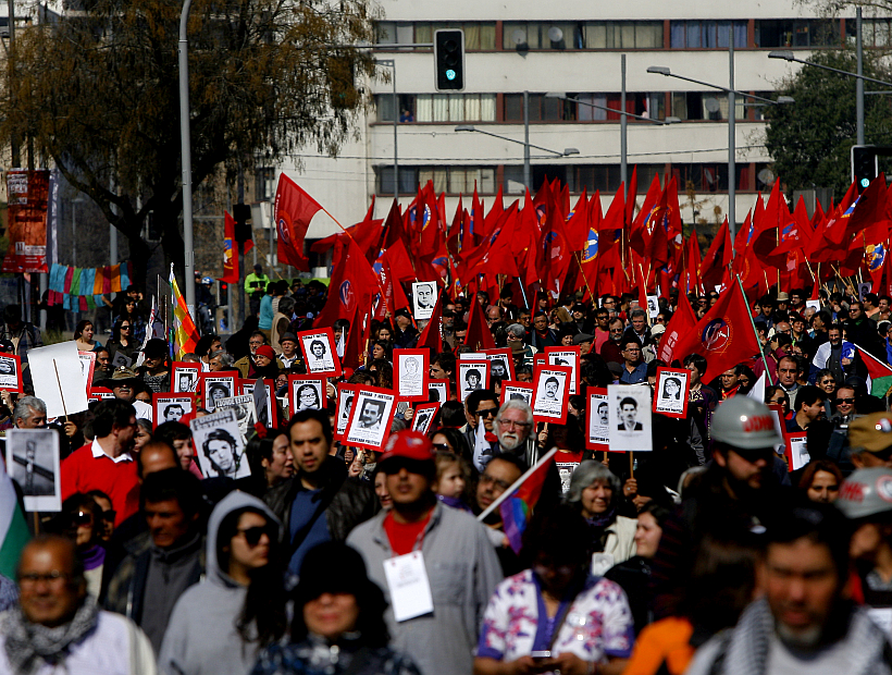 Conoce los desvíos a raíz de la marcha en homenaje a las víctimas de la dictadura