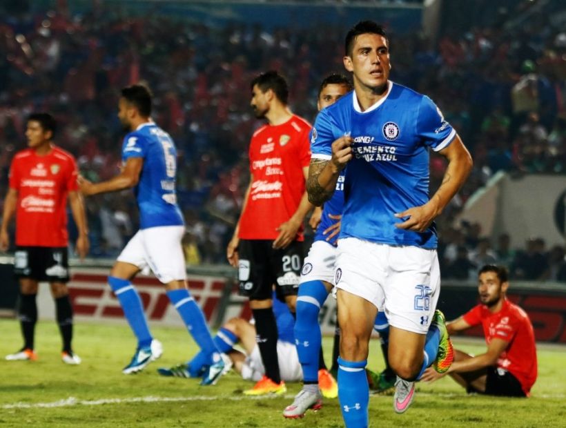 Enzo Roco marcó en clara victoria del Cruz Azul sobre Jaguares