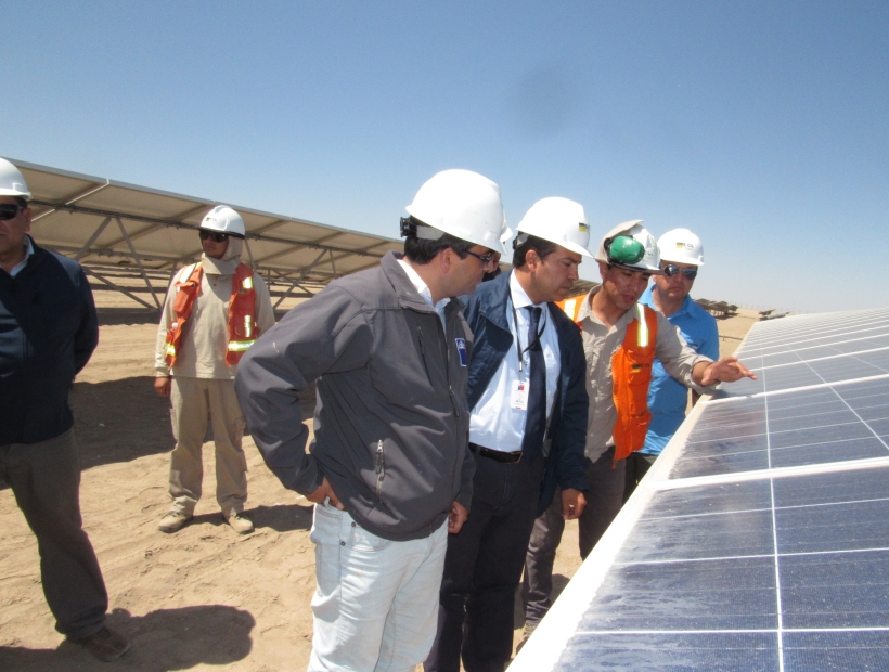 Planta solar “Pampa Camarones” inyecta energía limpia con capacidad para 7 mil viviendas