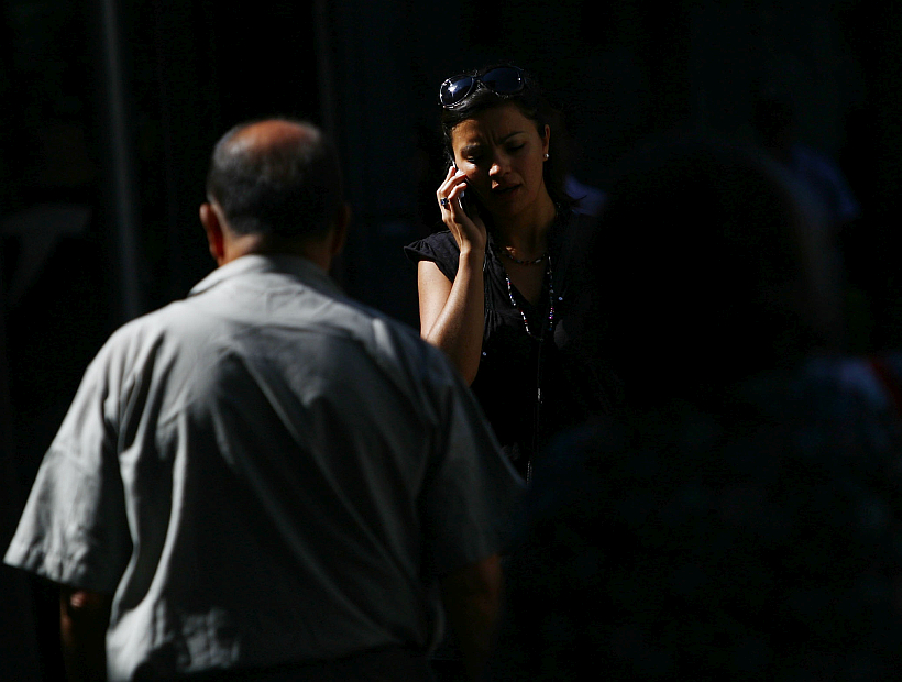 Sernac denunciará a Claro y Movistar por incumplimientos en campañas publicitarias