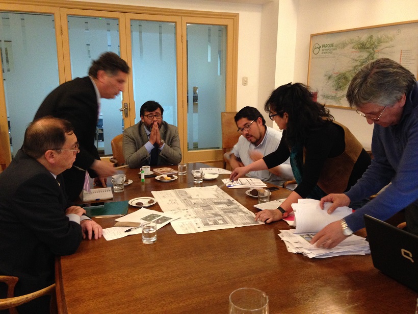 Vecinos de la villa Barcelona se reunieron con Subsecretario de Vivienda