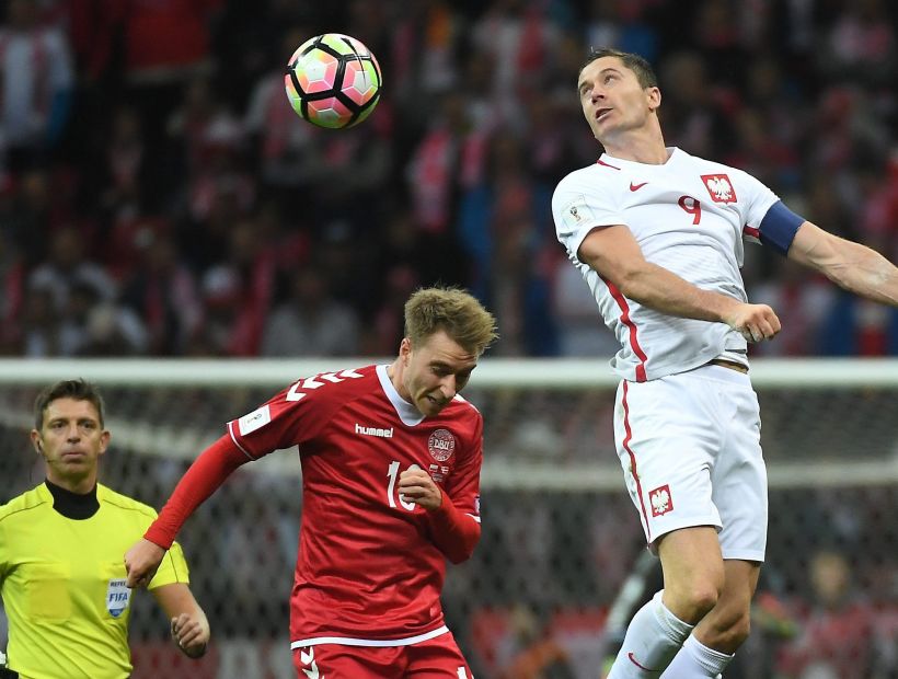 Polonia derrotó por 3-2 a Dinamarca con un triplete de Lewandowski