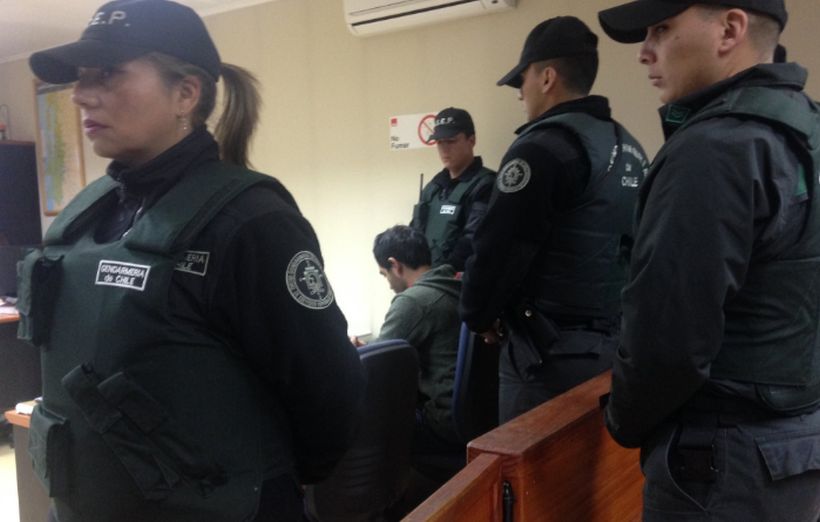 Fiscalía de Aysén: Niña fue asfixiada con una bolsa, puesta en un basurero y quemada cuando aún estaba con vida