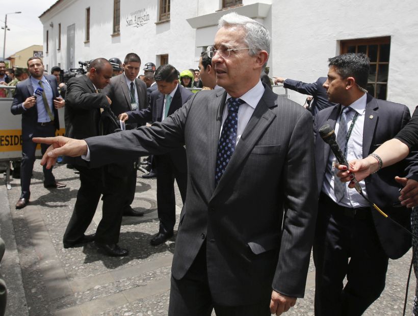 Álvaro Uribe pidió 