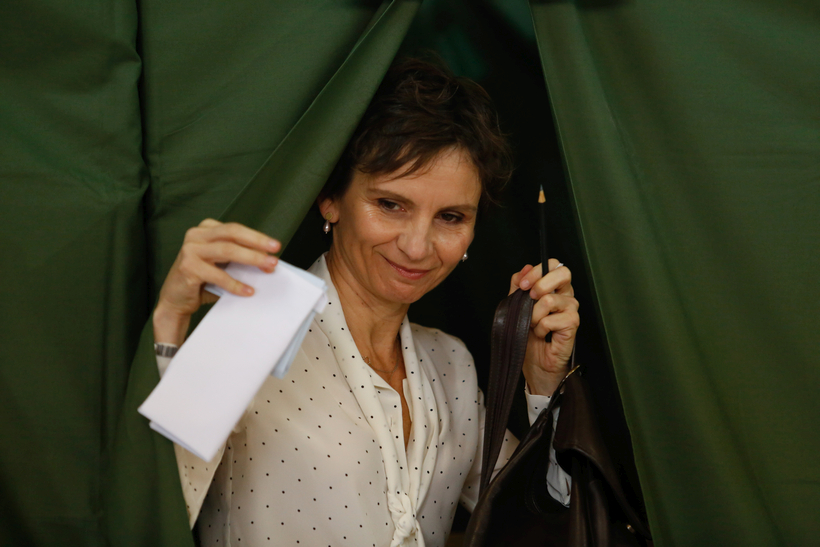 Carolina Tohá ya votó: 