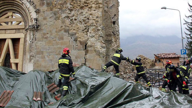 Vaticano: despiden de la radio a sacerdote que dijo que terremotos fueron 