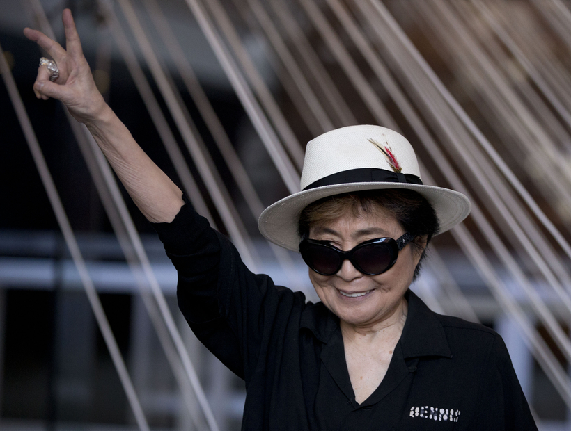El enigmático mensaje de Yoko Ono para Donald Trump