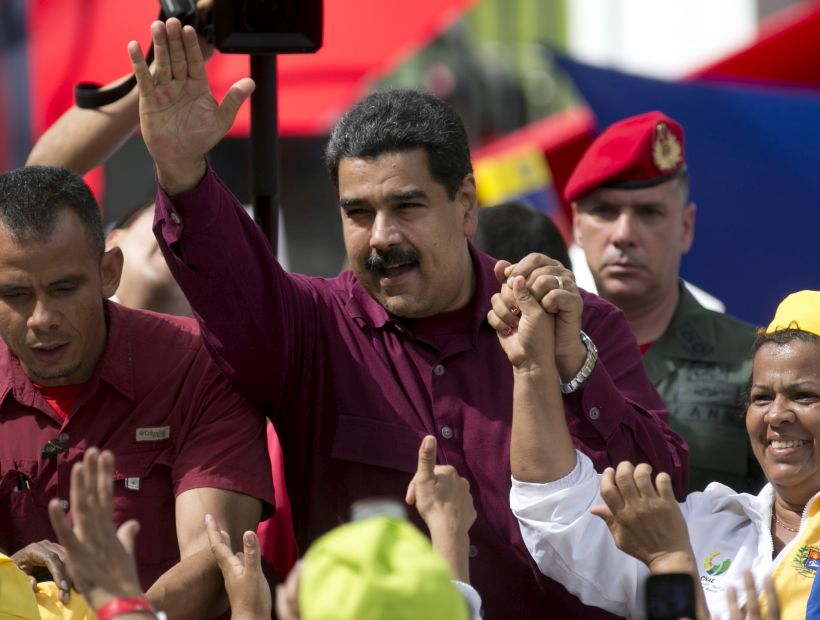 Venezuela: oficialismo y oposición acordaron abastecimiento de medicamentos y comida