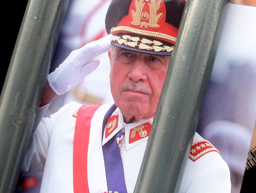 En los 70 y 80 decir "Pinochet" o "Pinocho" en el colegio podía ser motivo de una anotación negativa