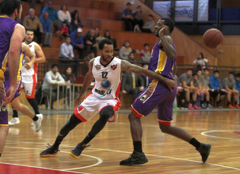 Dominic Cheek fue clave en el triunfo de Las Ánimas. Le bastó jugar un espectacular segundo tiempo para ayudar a su equipo (Franco Basso Bertrand).