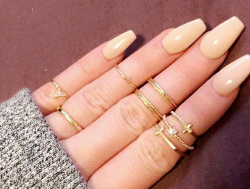 Squarelettos: descubre las uñas glam que marcan tendencia esta temporada