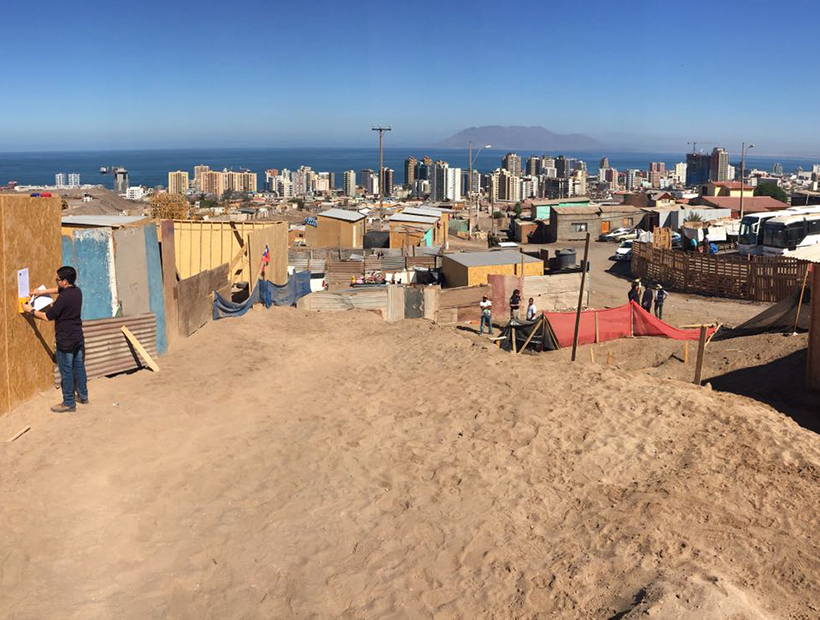 Impidieron nuevo intento de campamento en el sector de Villa Esmeralda en Antofagasta