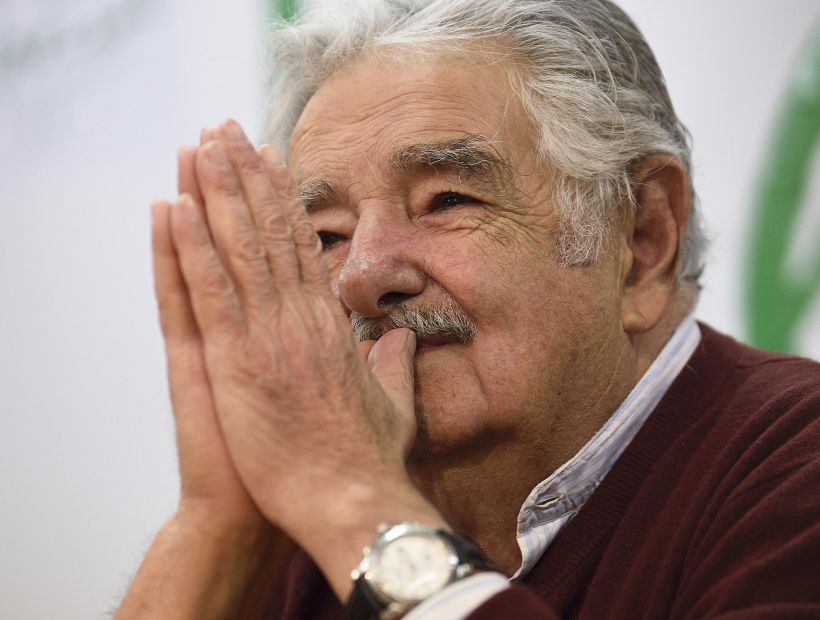 José Mujica se sumó al pésame mundial por muerte de Fidel Castro