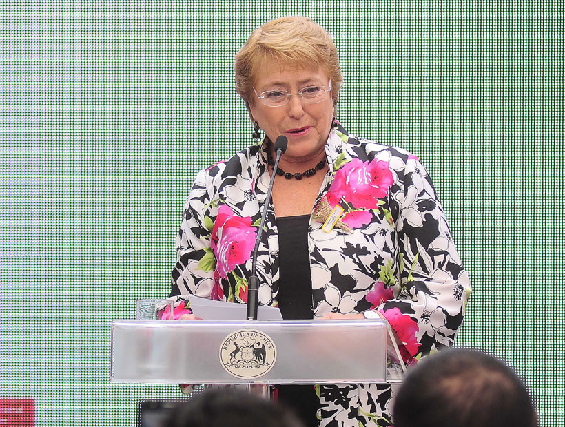 Bachelet dijo que la baja de los delitos 