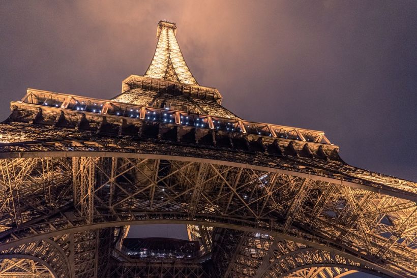 Para los que estén en París: Torre Eiffel reabre hoy tras 5 días de cierre por huelga de su personal