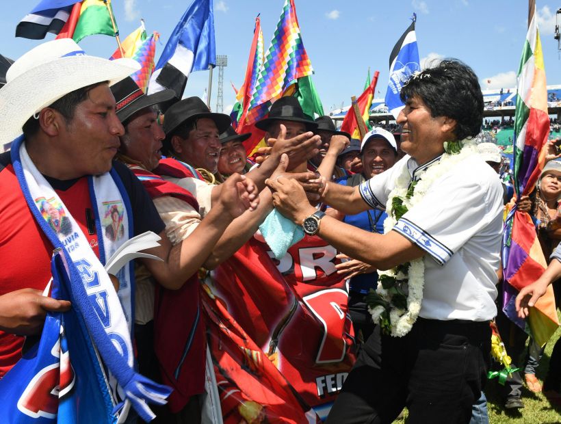 Evo Morales defendió su candidatura para el 2019 en un acto multitudinario