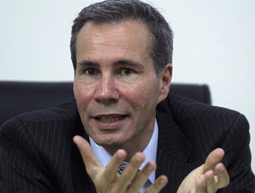 Argentina: la justicia decidirá este lunes si reabre la denuncia de Nisman contra Fernández