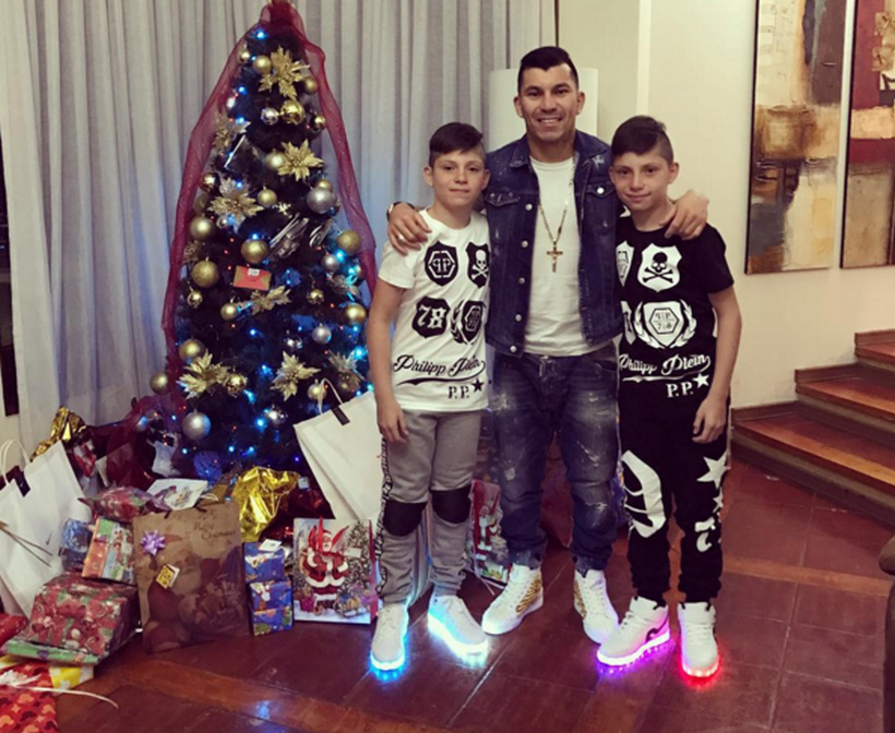 Así celebraron Navidad los futbolistas chilenos en el extranjero