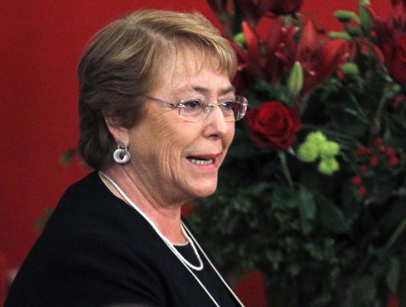 Bachelet mostró su alegría por no existir víctimas fatales tras el terremoto en el sur