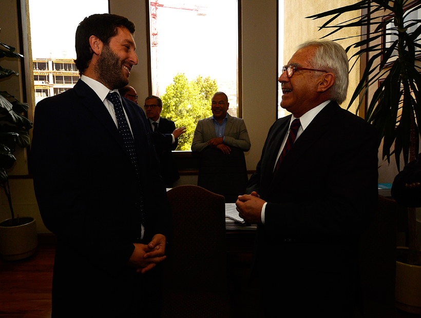 Ministro Fernández confirmó visita a La Araucanía tras interpelación en la Cámara de Diputados Ministro Fernández confirmó visita a La Araucanía tras interpelación en la Cámara de Diputados