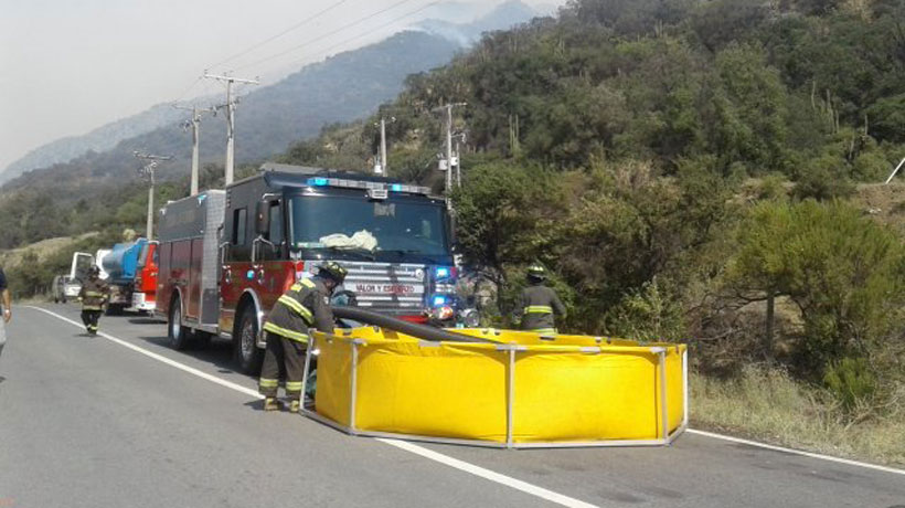 Onemi decretó alerta roja por incendio forestal en San José de Maipo