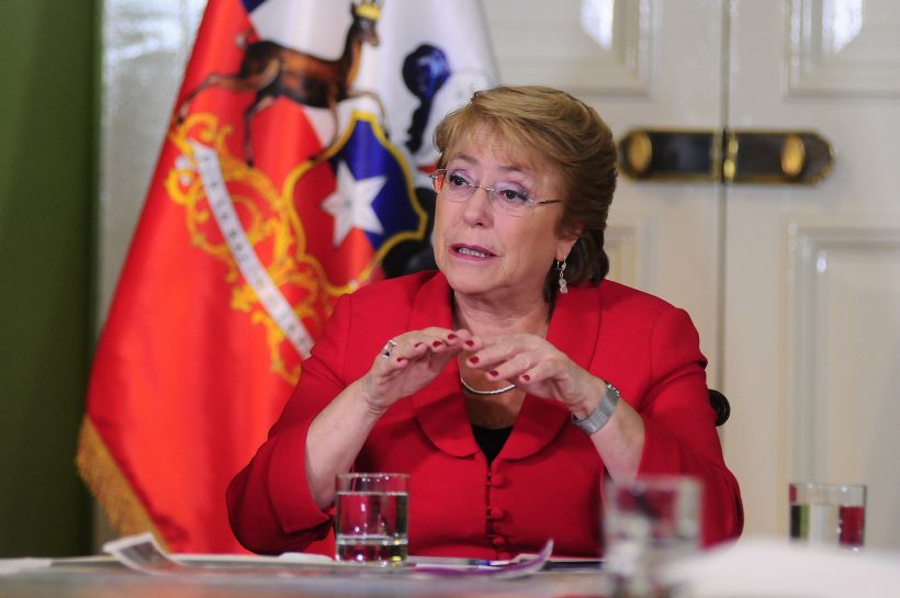 Bachelet dirige reunión para evaluar y encontrar soluciones ante la catástrofe de los siniestros