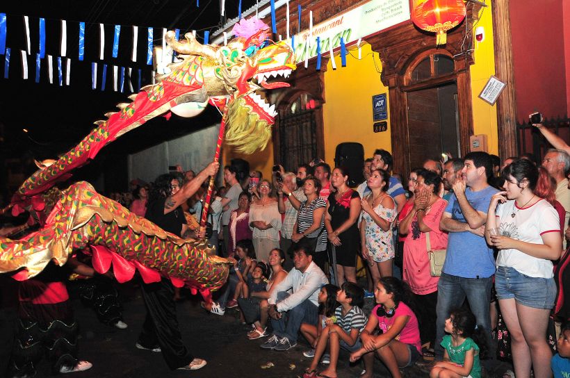 Celebran en grande el Año Nuevo Chino en el barrio El Morro de Iquique