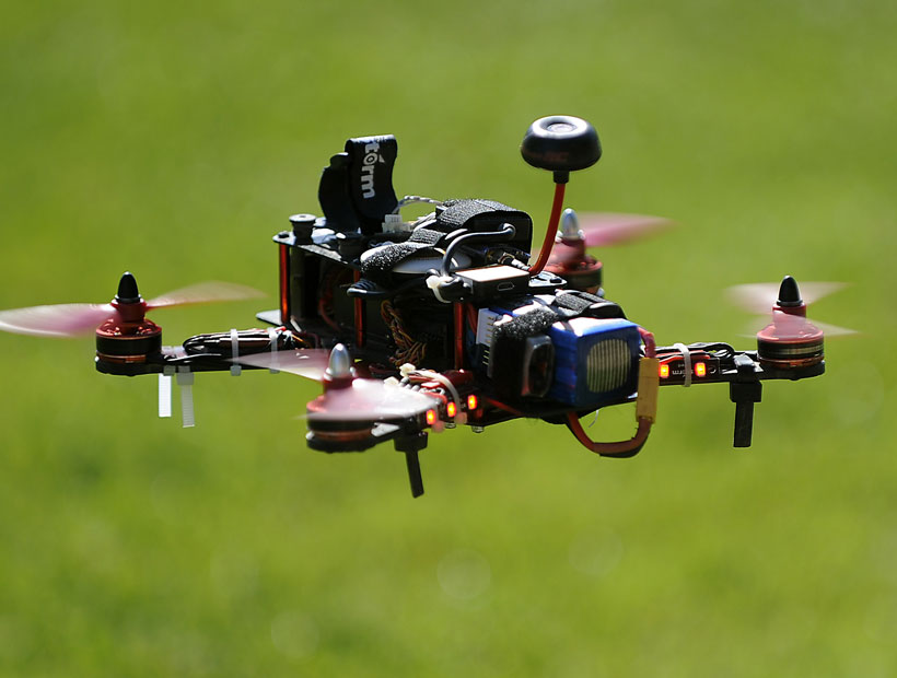 Matthei aseguró que los drones en Providencia no tendrán mal uso