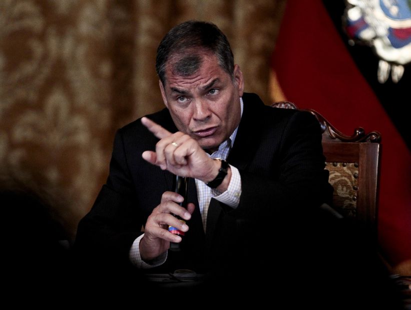 Ecuador: Correa reconoció que habrá segunda vuelta en las presidenciales