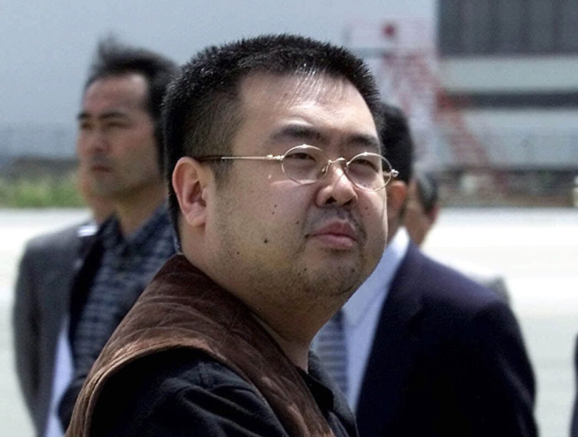 El hermanastro de Kim Jong Un fue asesinado con un arma química