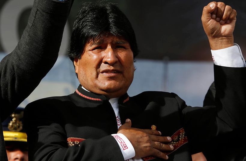 Evo Morales viajó de urgencia a Cuba por problemas de salud