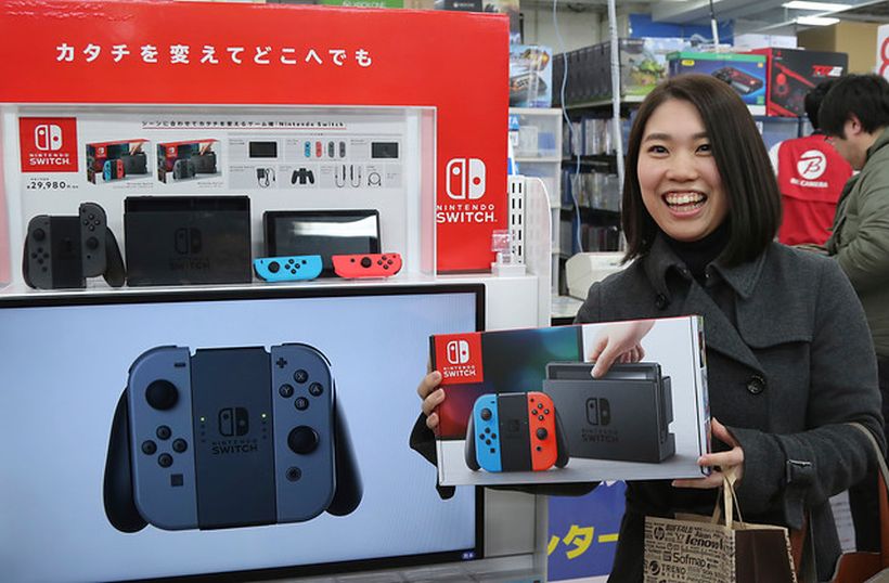 Nintendo lanzó la videoconsola Switch, portátil y para jugar en casa
